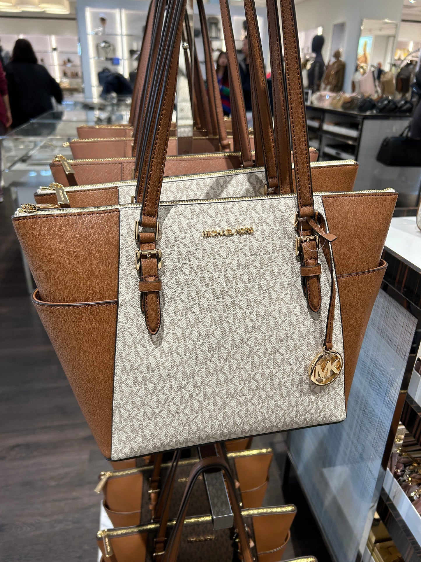 Michael kors charlotte tote vanilla Clearance