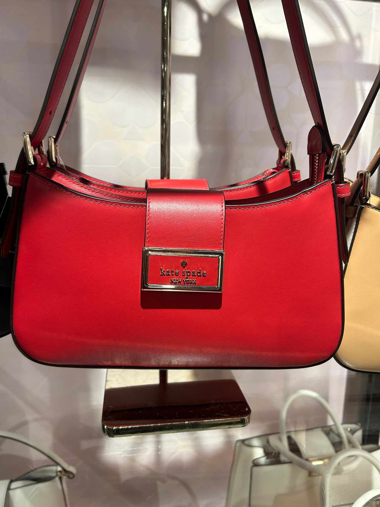 Kate Spade Reegan Small Shoulder Bag In Candied Cherry (Pre-Order)