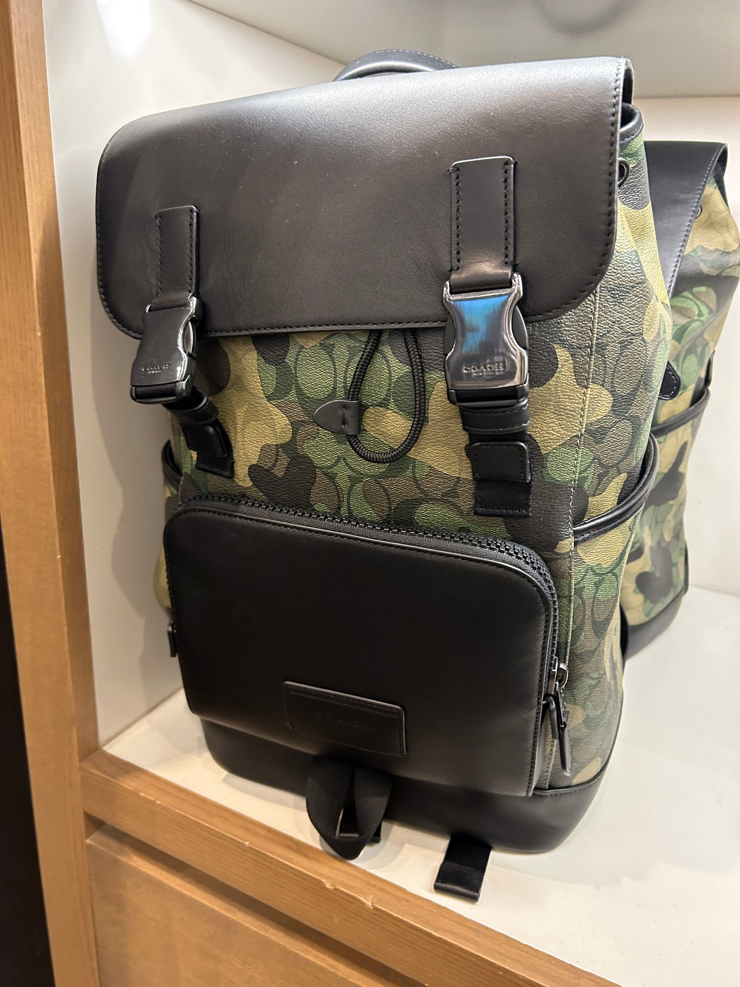 Coach Track Men Backpack In Signature Canvas With Camo Print Green Multi (Pre-Order)