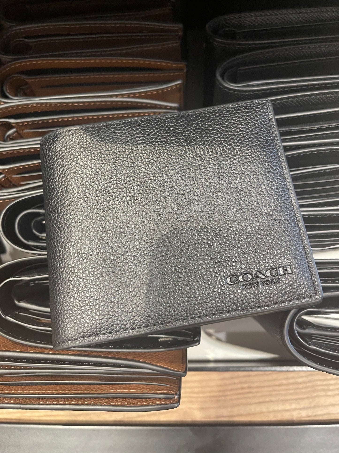 Coach Men 3-in-1 Wallet In Black Pebbled Leather