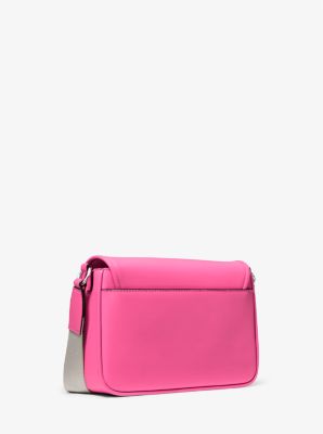 Michael Kors Bradshaw Medium Leather Messenger Bag In Dragonfruit (Pre-Order)