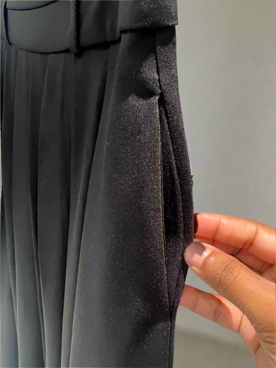 Raffida Kelly High Waist Pleated Skirt In Black