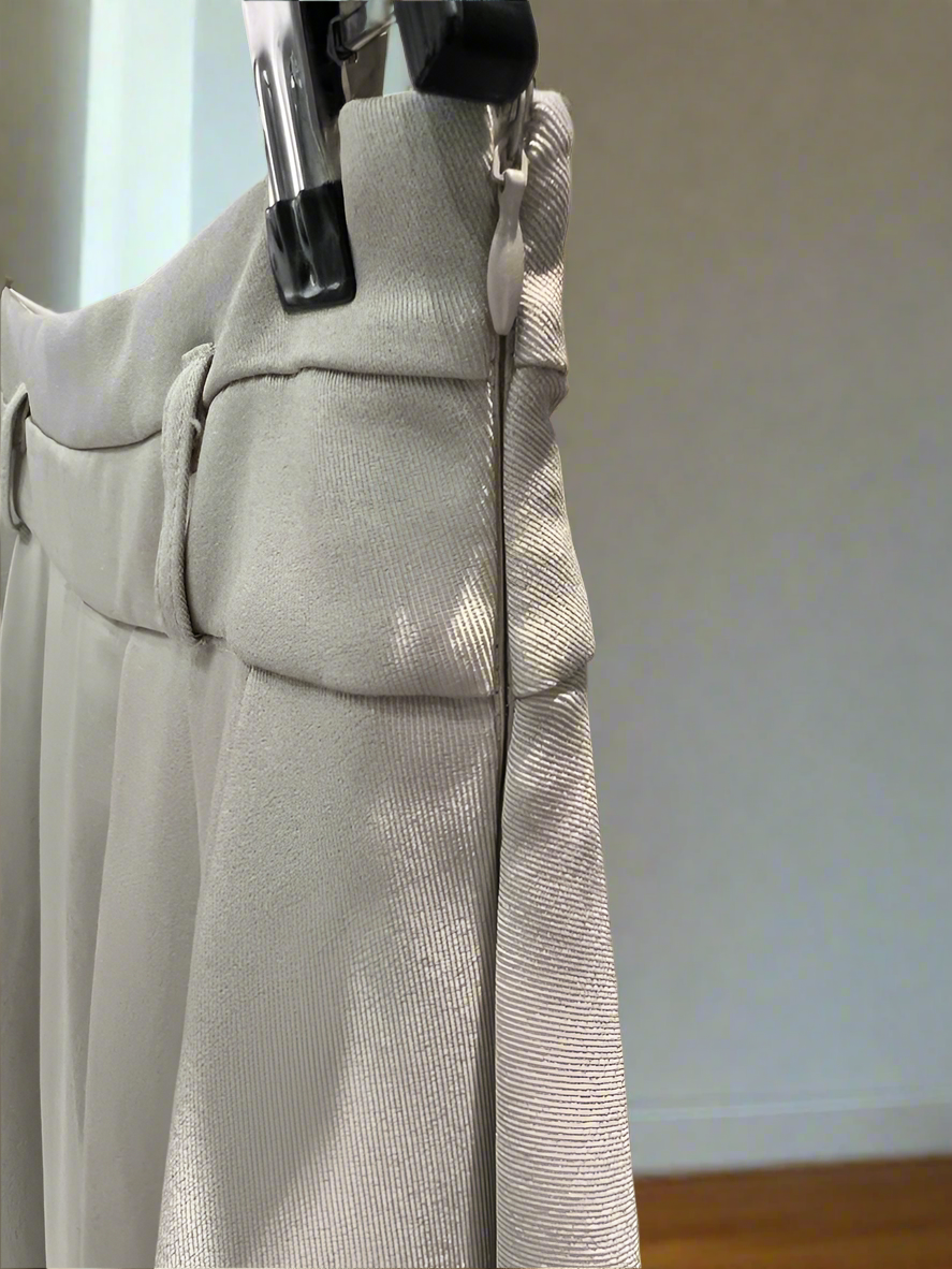 Raffida Kelly High Waist Pleated Skirt In Off White