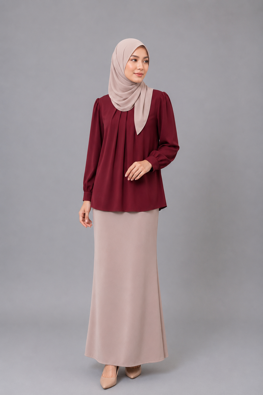 Raffida Christina In Maroon