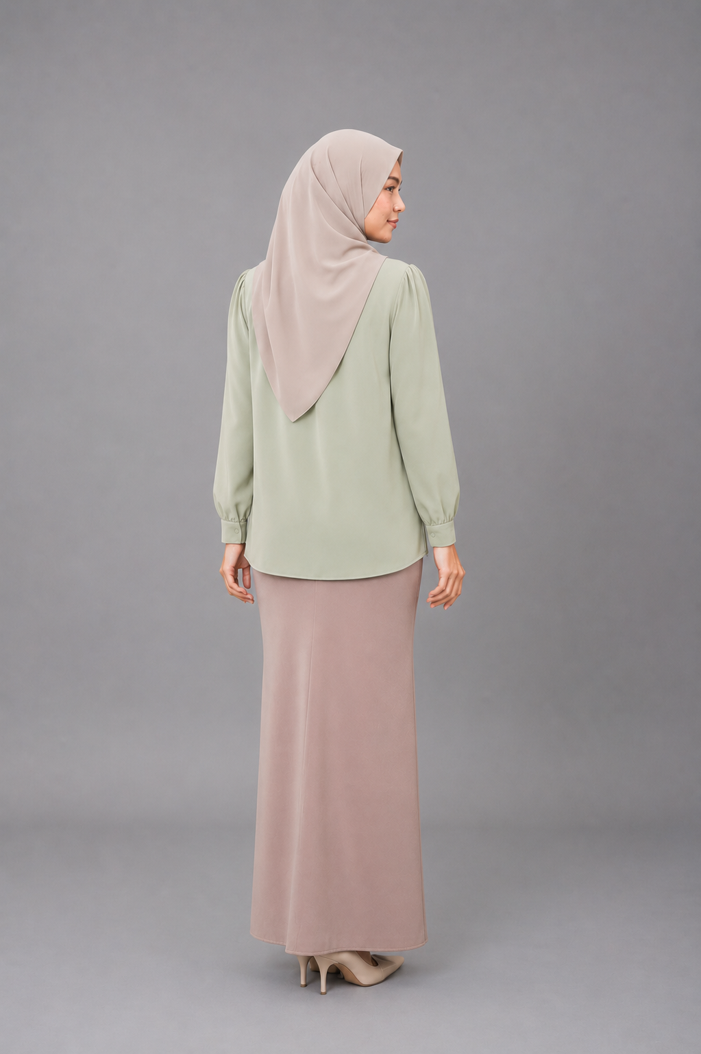 Raffida Christina In Light Green