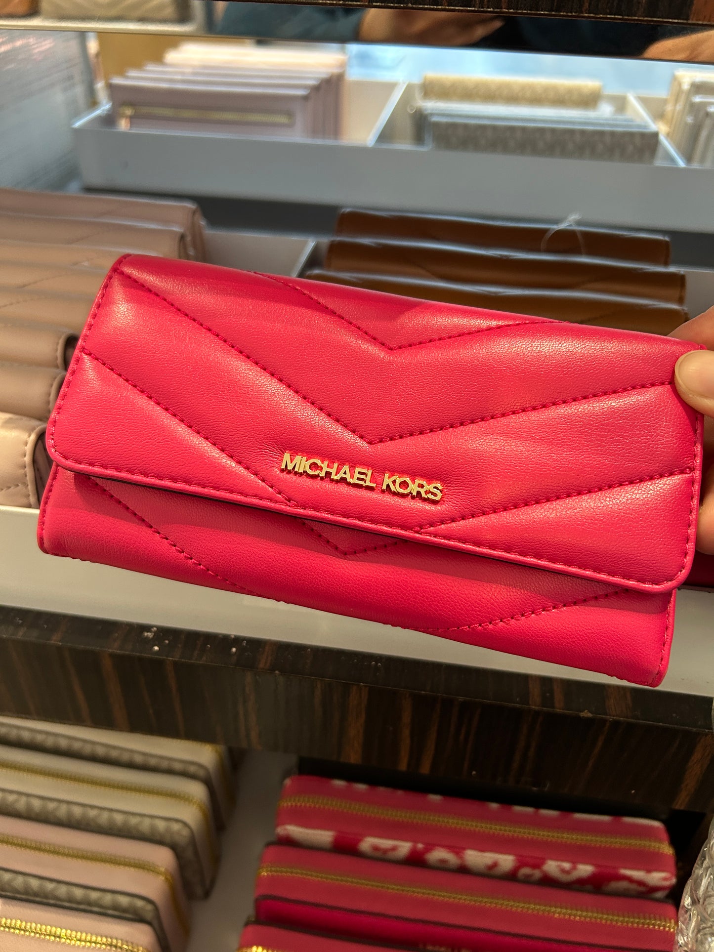 Michael Kors Large Trifold Wallet In Red (Pre-order)