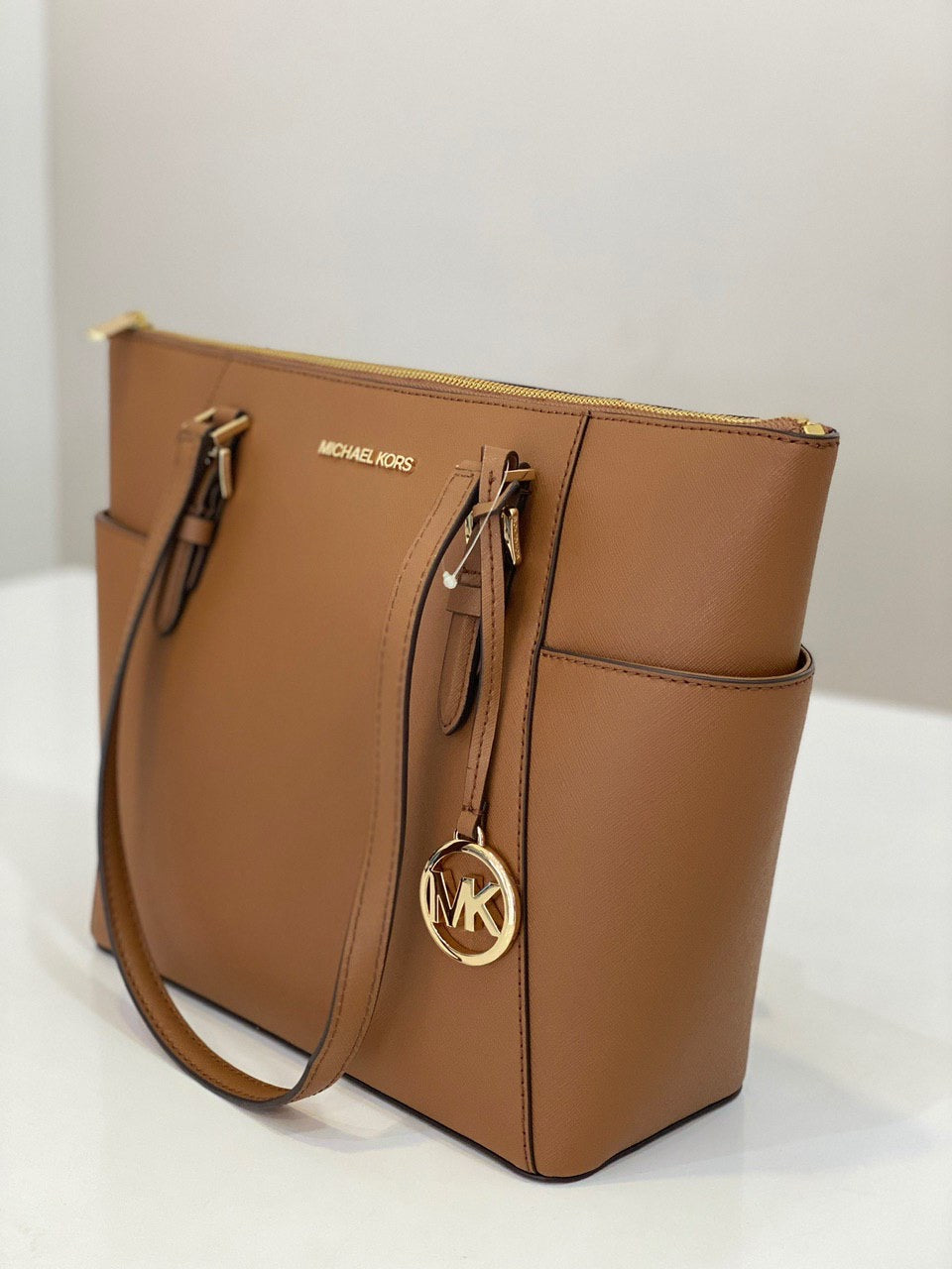 Load image into Gallery viewer, Michael Kors Charlotte Large Tote In Luggage Brown
