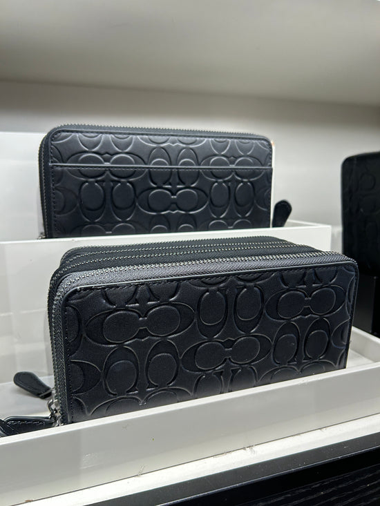 RM450 SAS Raikan Keyakinan (PRE-ORDER) Coach Men Around Zip Wallet In Embossed Black Signature Leather