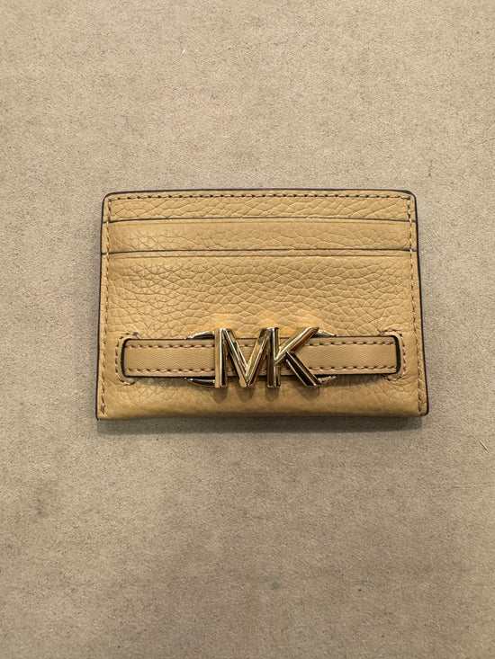 Load image into Gallery viewer, Michael Kors Reed Card Holder In Camel (Pre-order)
