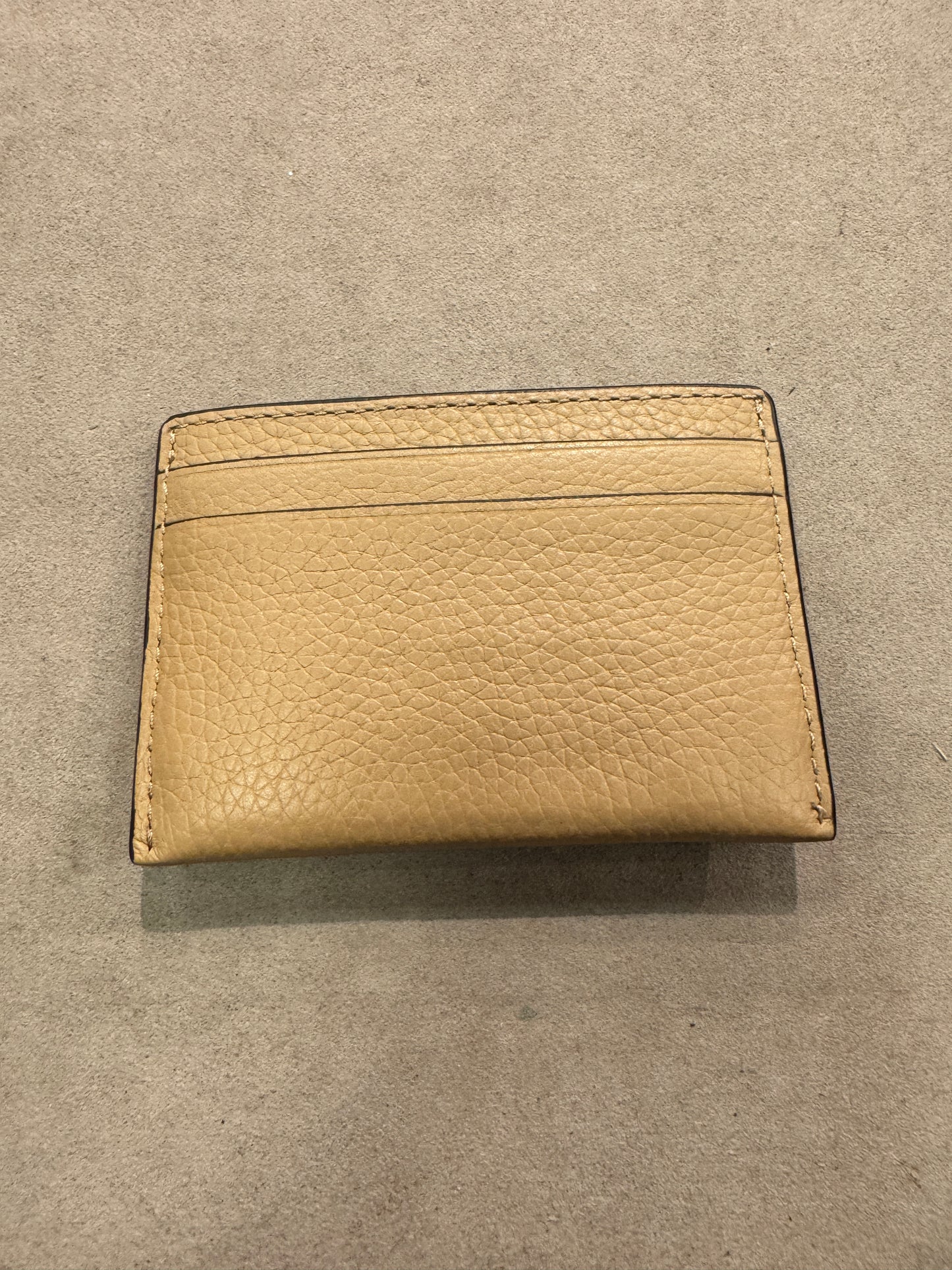 Load image into Gallery viewer, Michael Kors Reed Card Holder In Camel (Pre-order)
