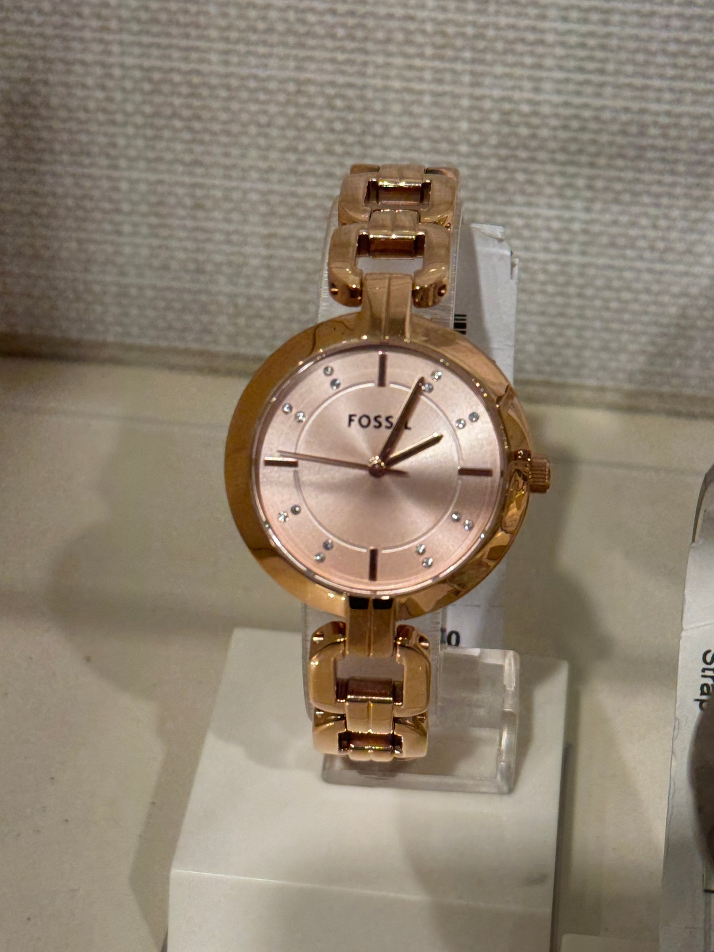 Fossil Women Kerrigan Three-Hand Rose Gold-Tone Stainless Steel Watch Bq3206 (Pre-Order)