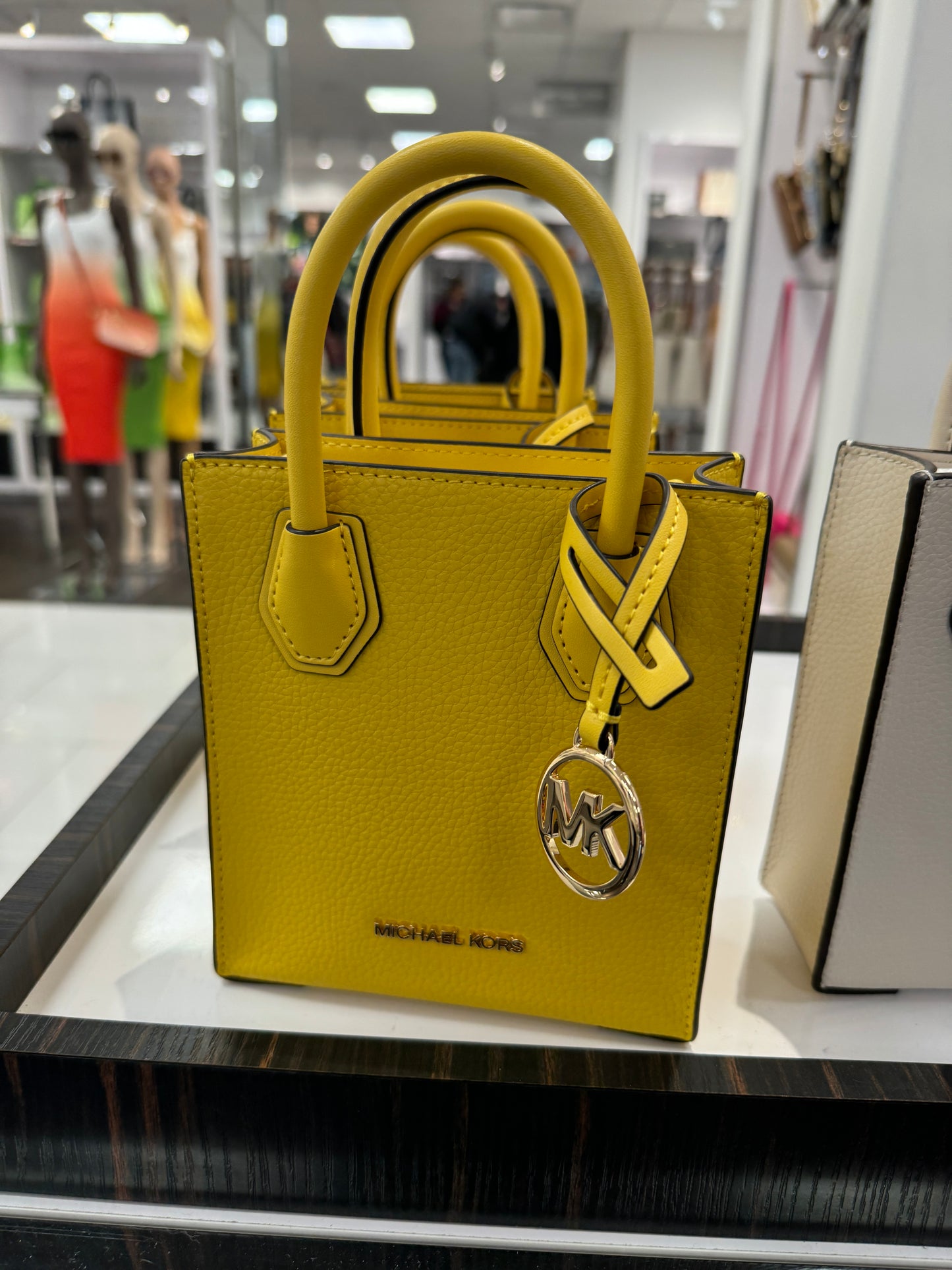 Michael Kors Crossbody Extra Small Mercer In Golden Yellow (Pre-Order)