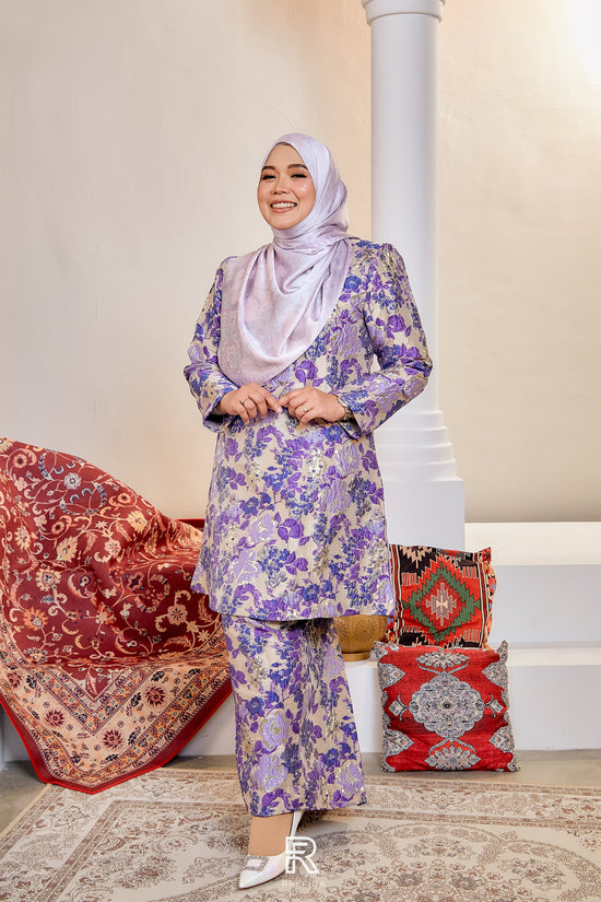 Raffida Sri Adinda In Purple Lilac