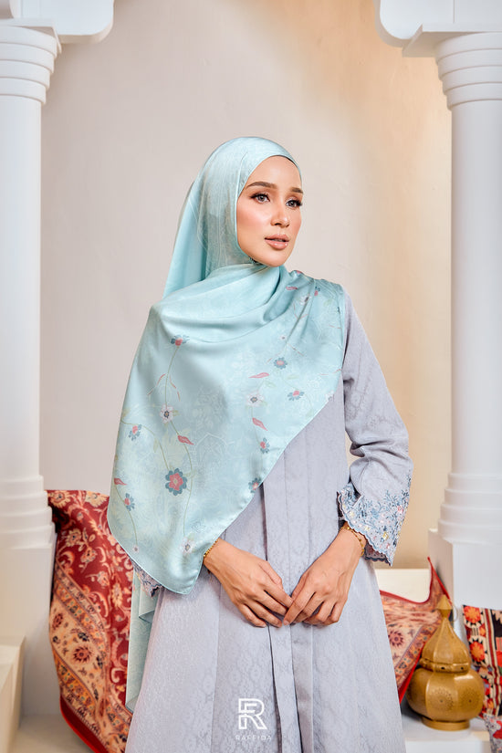 Raffida Purnama Shawl In Light Turquoise