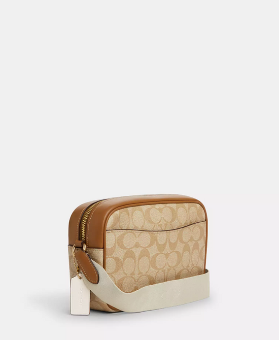 Coach Jamie Camera Bag In Signature Canvas With Stripe Chalk Lt Saddle (Pre-order)