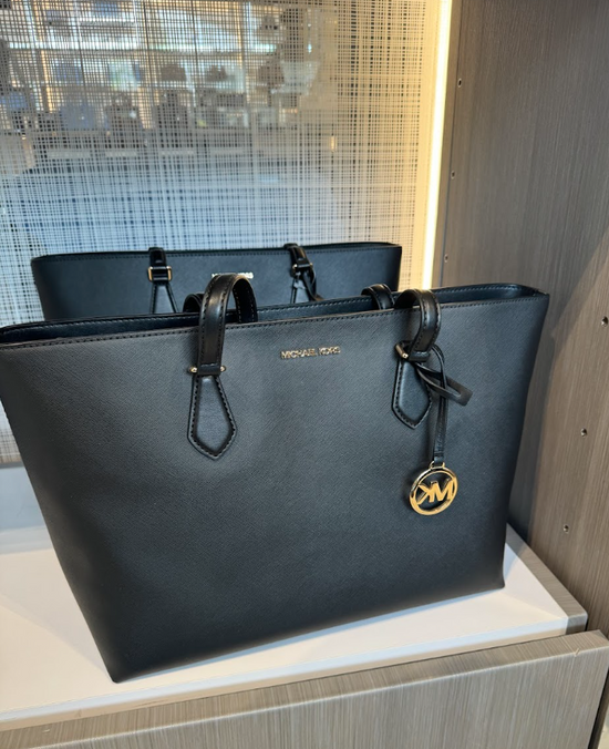 Michael Kors Sheila Large Tote In Black (Pre-Order)