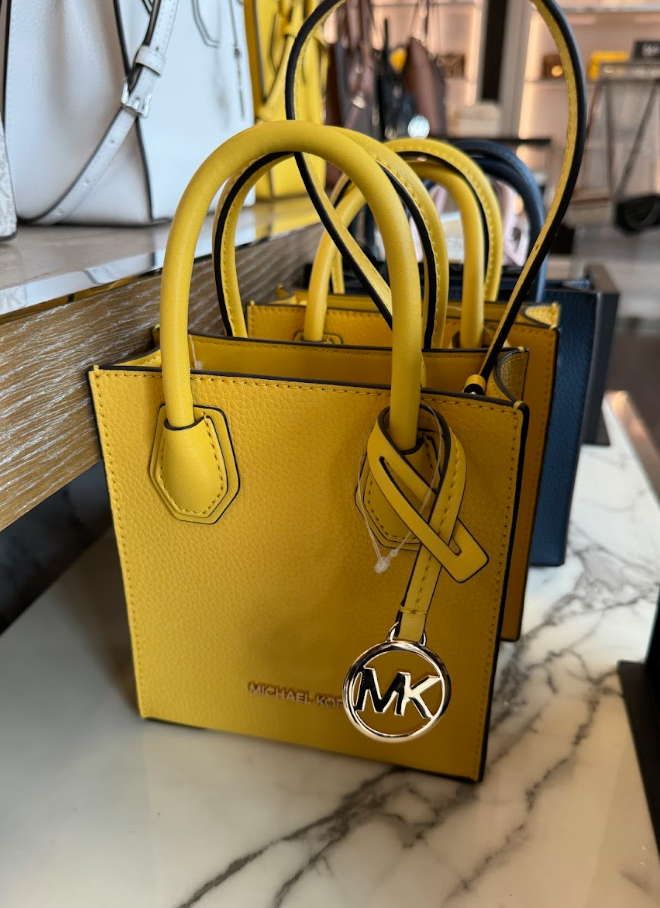 Michael Kors Crossbody Extra Small Mercer In Golden Yellow (Pre-Order)