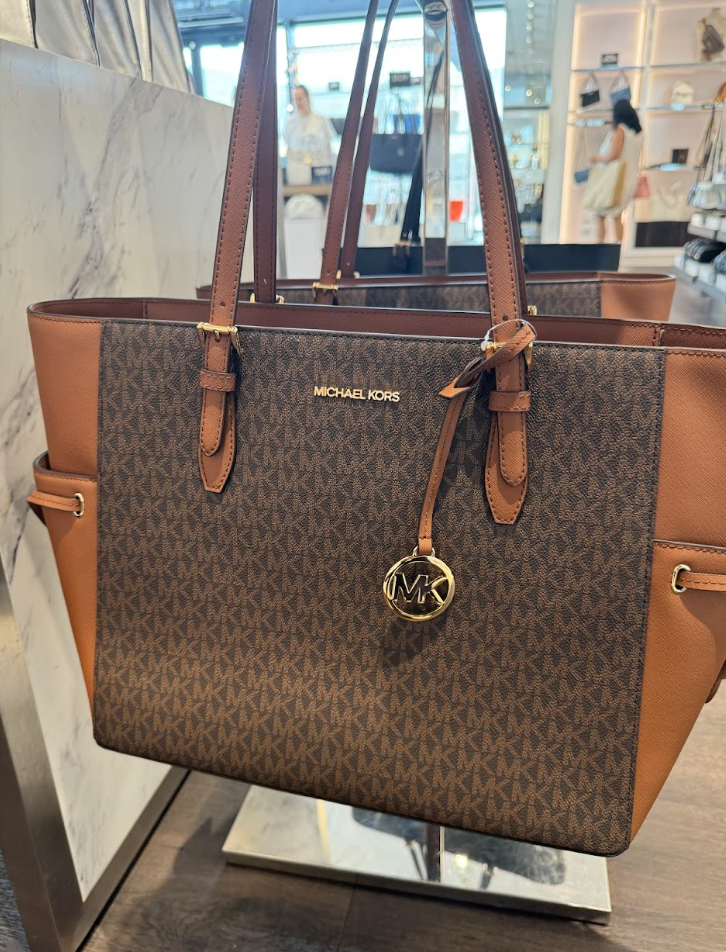 Michael shops Kors Mongram XL Tote