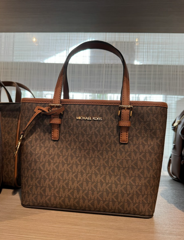 Michael Kors Jet Set Xs Carryall Tote In Monogram Brown (Pre-Order)