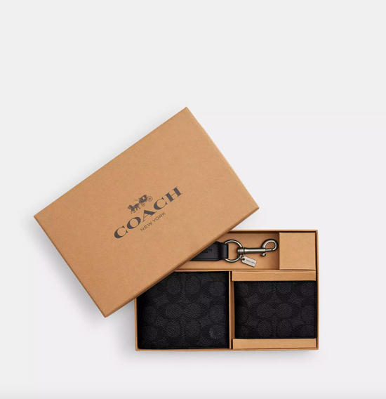 RM390 SAS Birthday Celebration (PRE-ORDER) Coach Gift Box Wallet 3-In-1 In Signature Charcoal Black