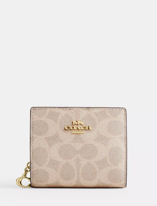 Coach Snap (PRE-ORDER) Wallet In Signature Sand Chalk (Pre-Order)