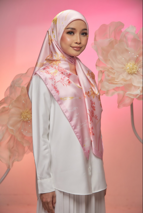 Raffida Dandelion In Candy Pink