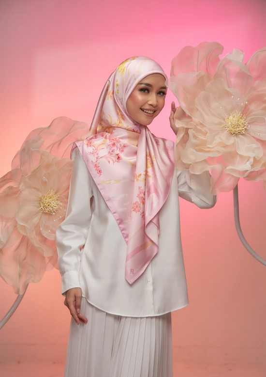 Raffida Dandelion In Candy Pink