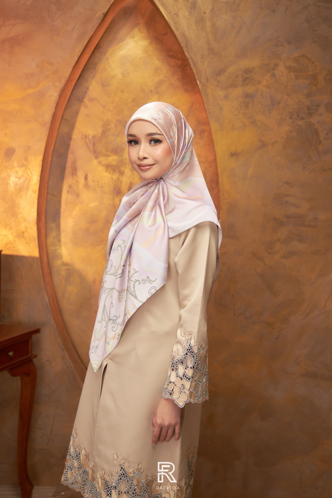 Raffida Zahraa In Dusty Pink