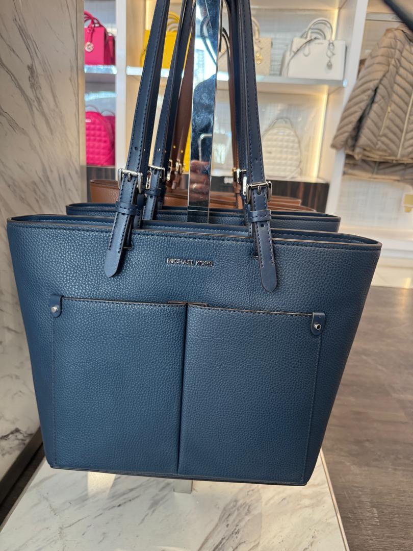 Michael Kors Medium Double Pocket Tote In Navy (Pre-Order)