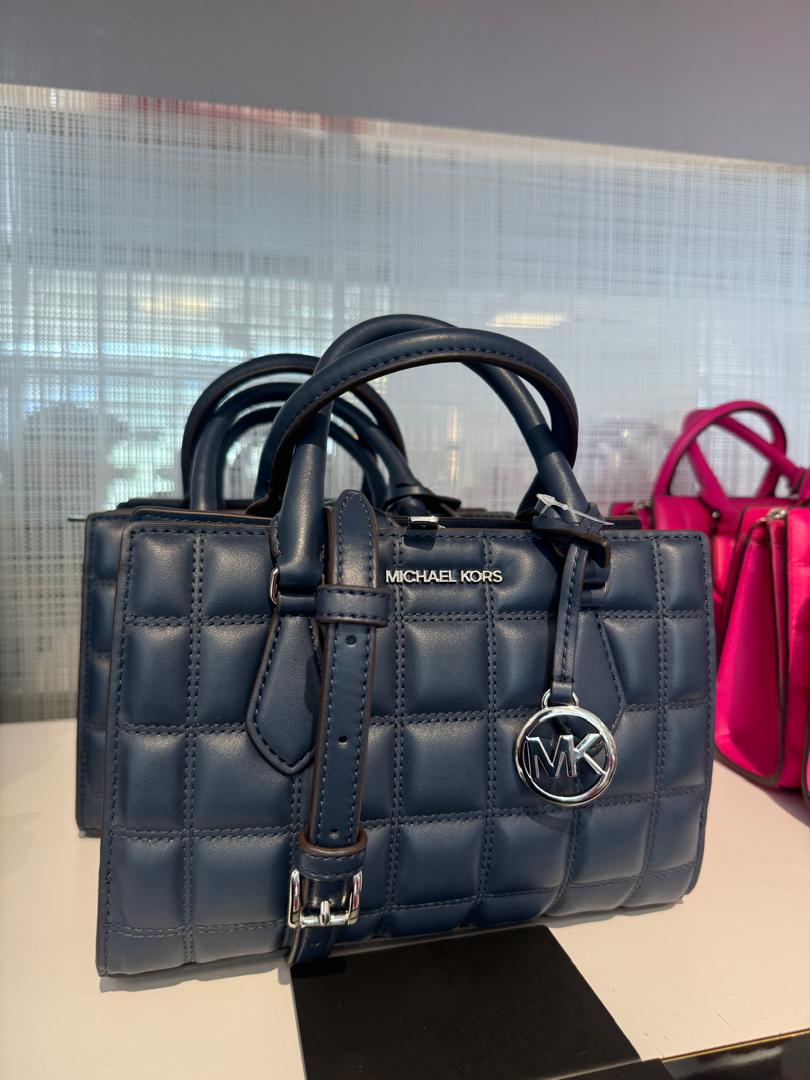 Michael Kors Sheila Small Quilted Satchel In Navy (Pre-Order)