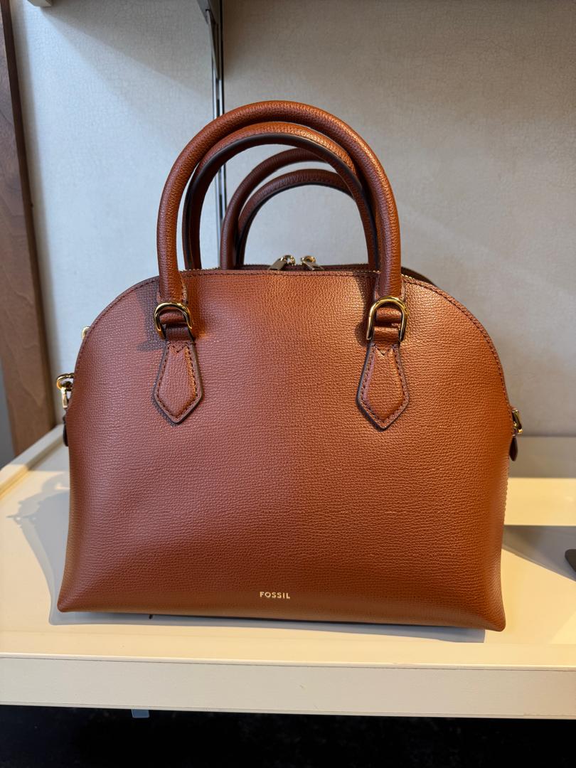 Fossil Bri Dome Satchel In Medium Brown (Pre-Order)