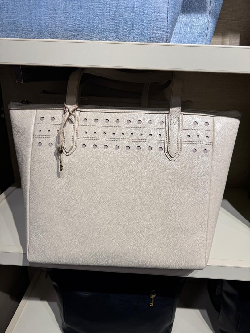 Fossil Sydney Large Tote In Cream (Pre-Order)