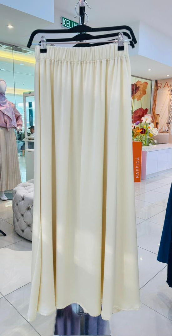 Raffida Zara Satin Flare Skirt Cream