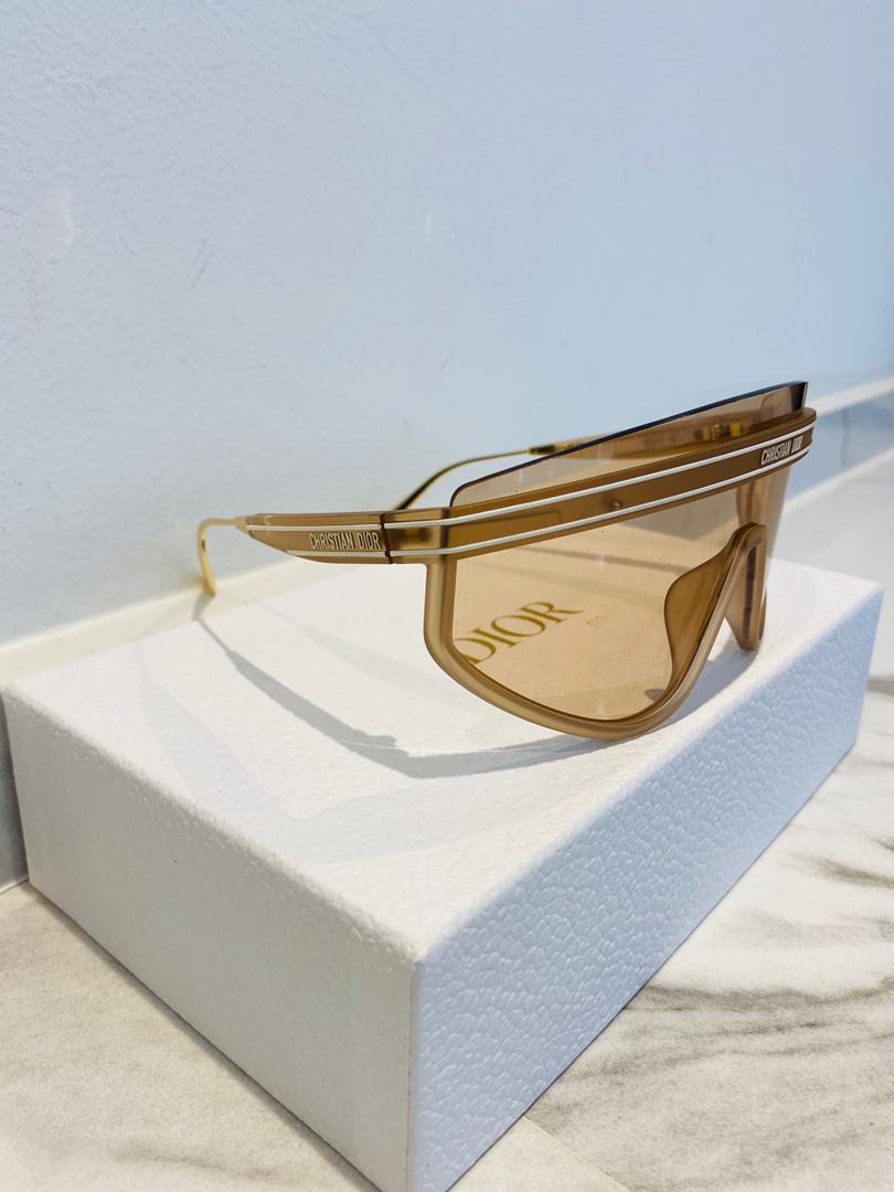 Preloved COMPLETE SET Excellent Condition Dior DiorClub M2U Sunglasses In Nude