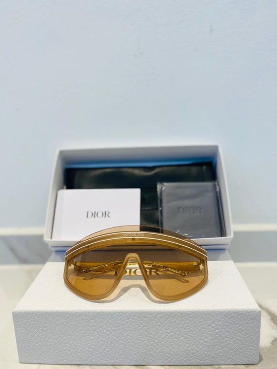 Preloved COMPLETE SET Excellent Condition Dior DiorClub M2U Sunglasses In Nude