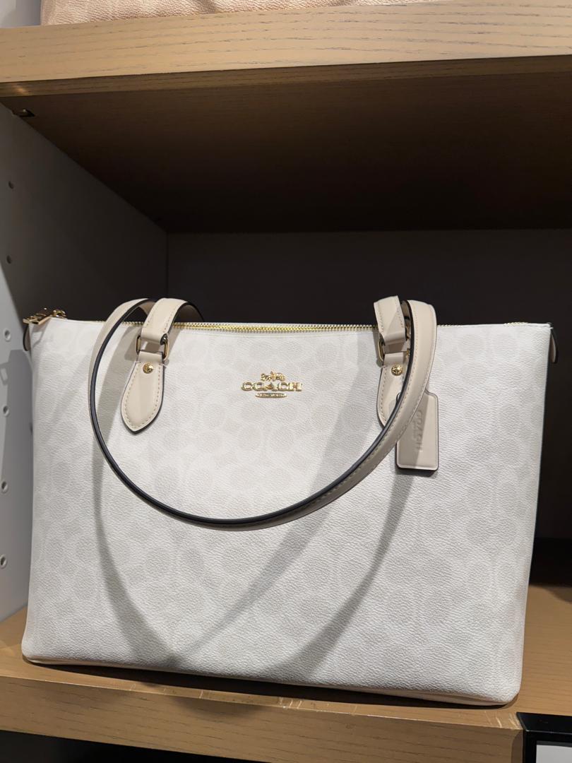 Coach Gallery Tote In Signature Glacier White (Pre-Order)