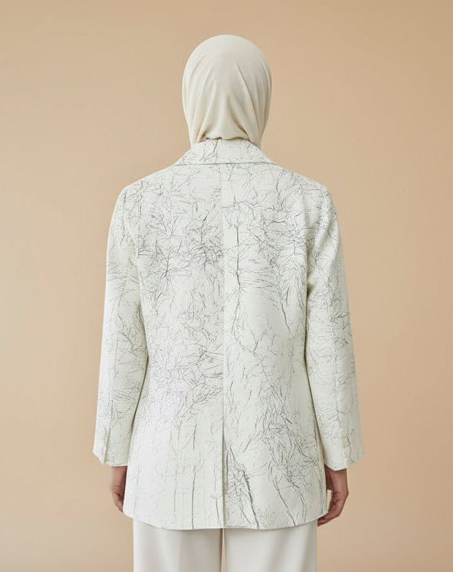 Raffida Macy Ivory Sketch Blazer In Off White (L)