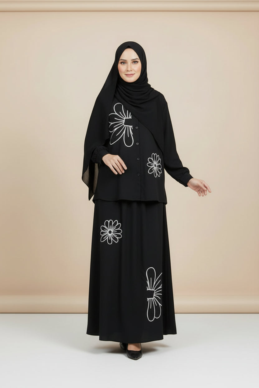 Raffida Camelia Set In Black
