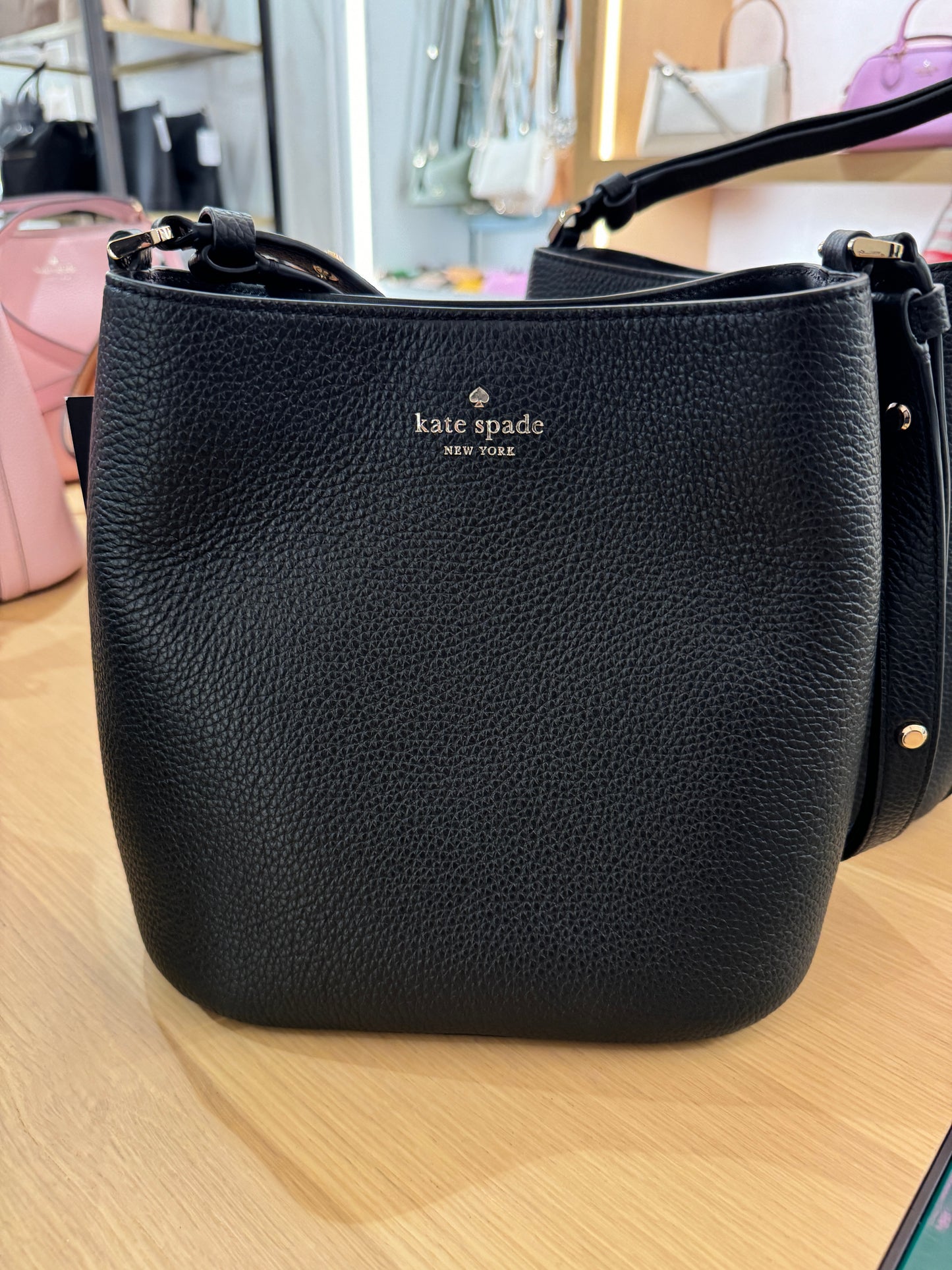 Kate Spade Julia Medium Bucket Bag In Black(Pre-Order)