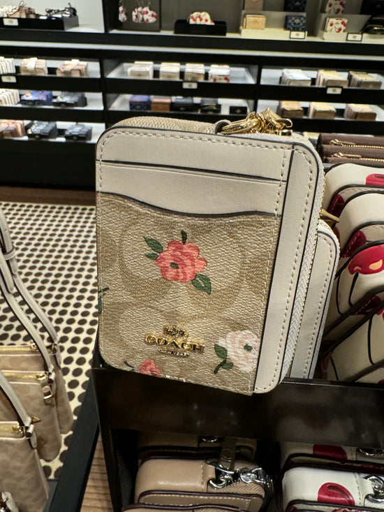 Coach Zip Card Case In Signature Canvas With Floral Print Light Khaki Chalk Multi (Pre-Order)