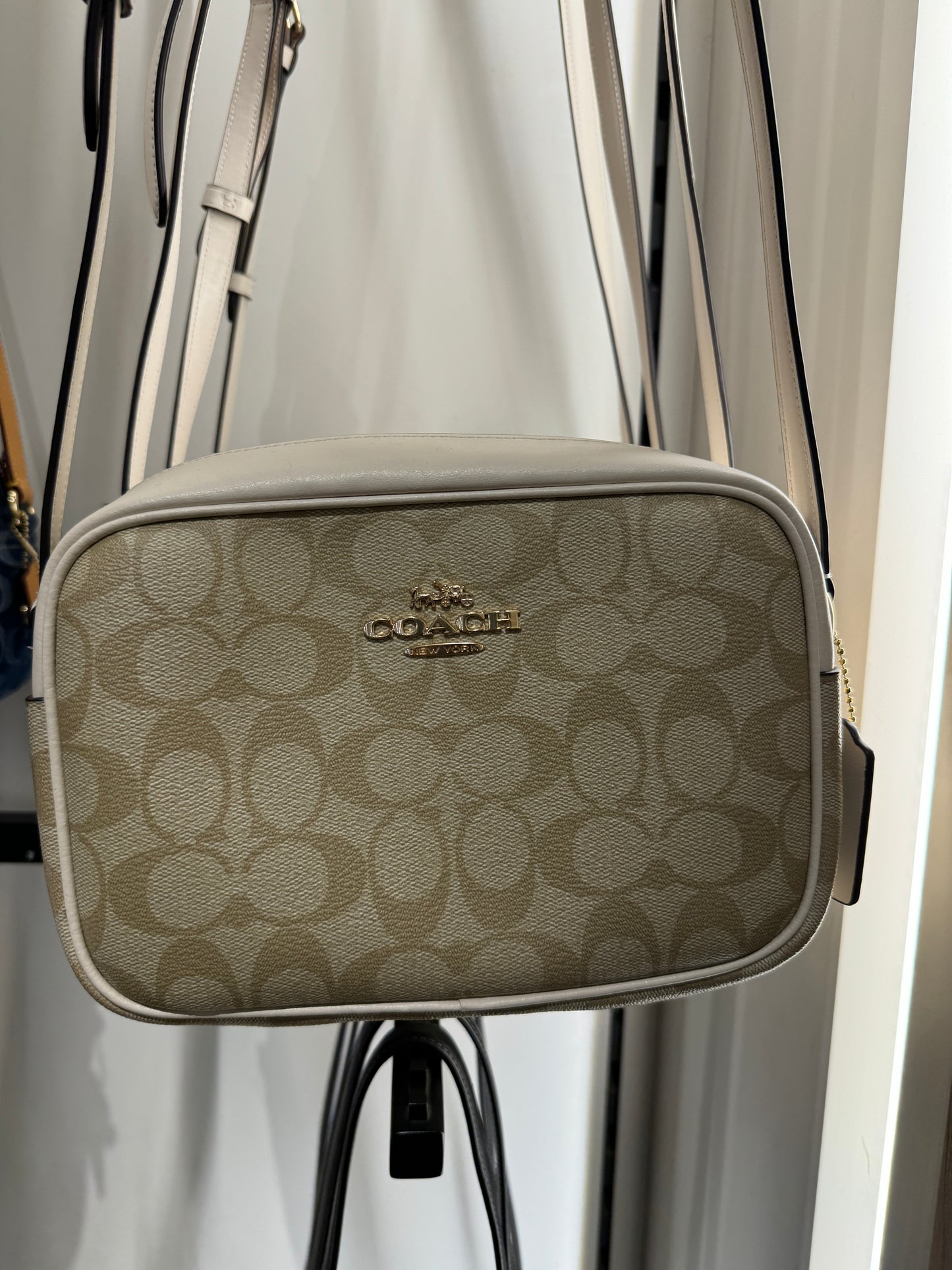 Coach Jamie Camera Bag In Signature Light Khaki Chalk (Pre-Order)