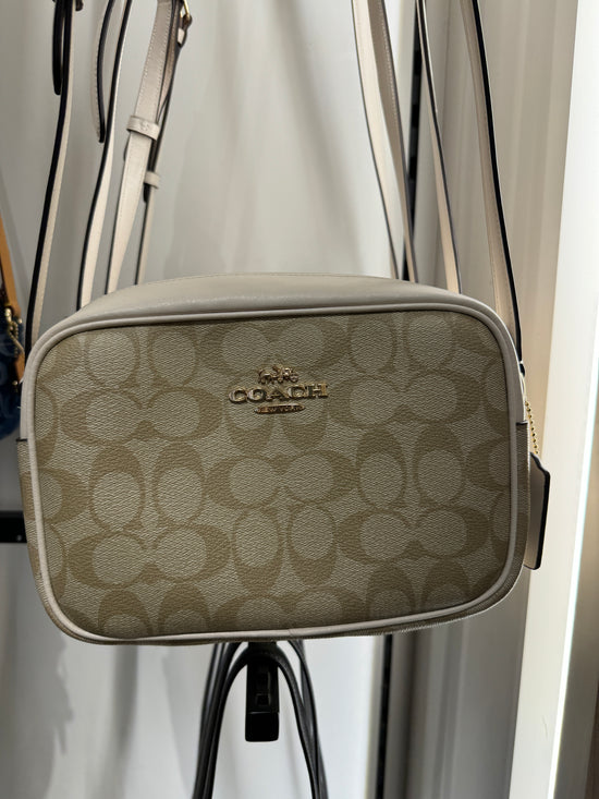 Coach Jamie Camera Bag In Signature Light Khaki Chalk (Pre-Order)