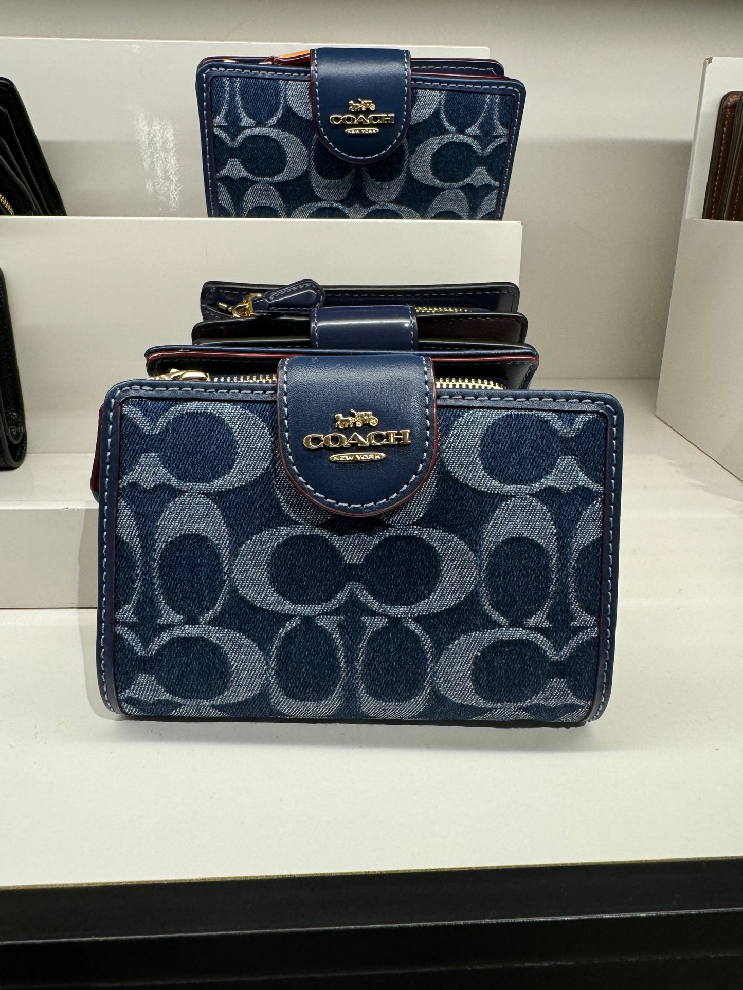 Coach Medium Corner Zip Wallet In Signature Denim (Pre-Order)