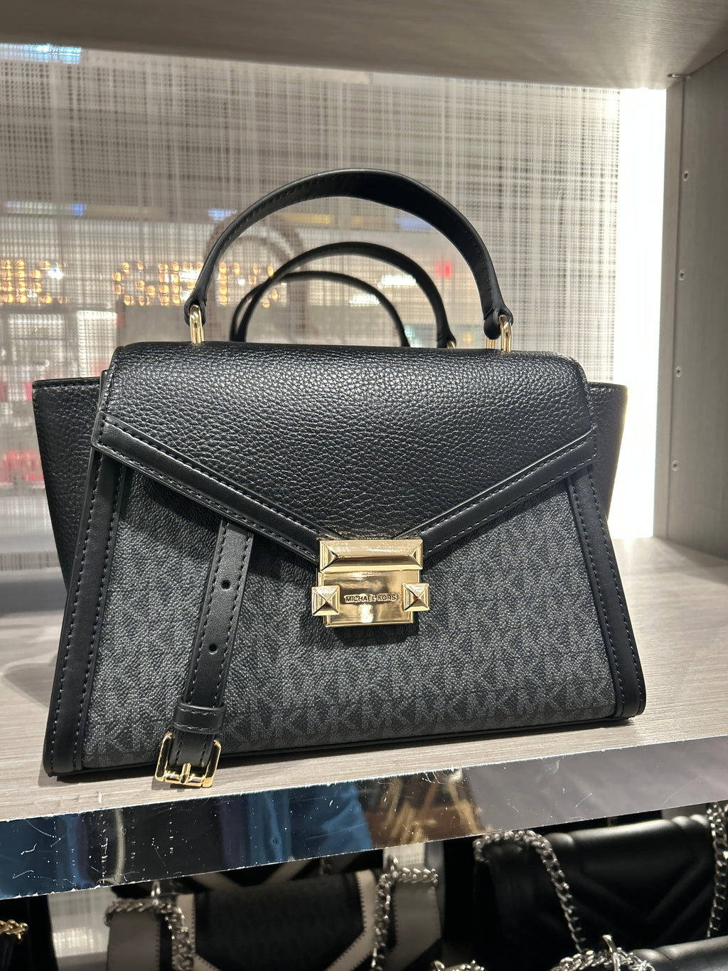 Michael kors 2024 medium whitney satchel