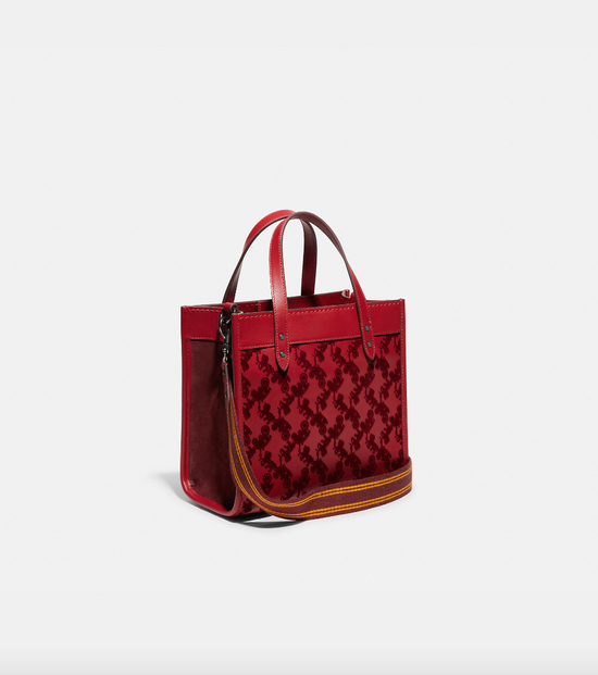 Load image into Gallery viewer, Coach Field Tote 22 With Horse And Carriage In 1941 Red (Boutique Collection)

