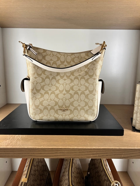 Load image into Gallery viewer, Coach Pennie Shoulder Bag In Signature Light Khaki Chalk
